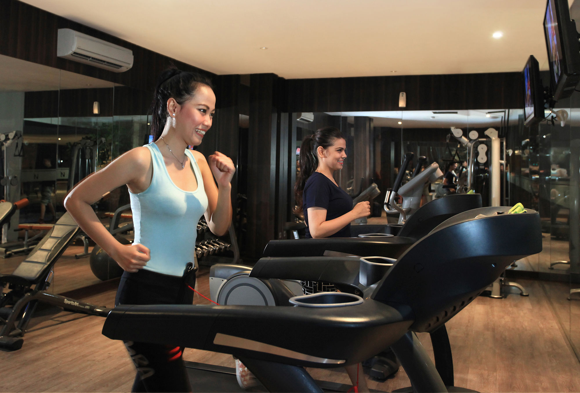 Swiss-Belinn Karawang Εξωτερικό φωτογραφία